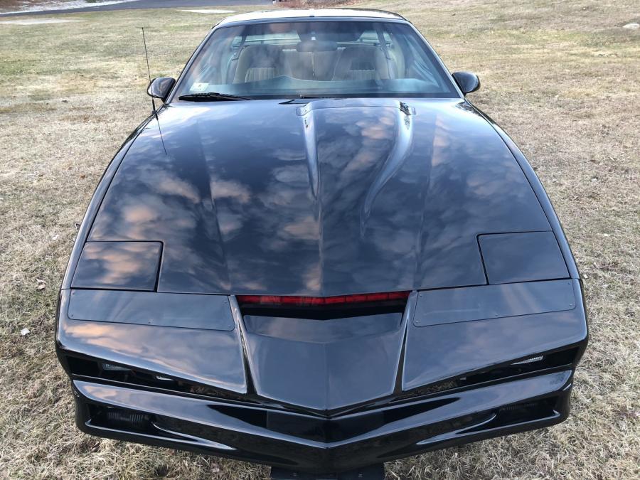  Pontiac Firebird Trans Am GTA KITT Tribute 1987 года  (фото 6 из 78)